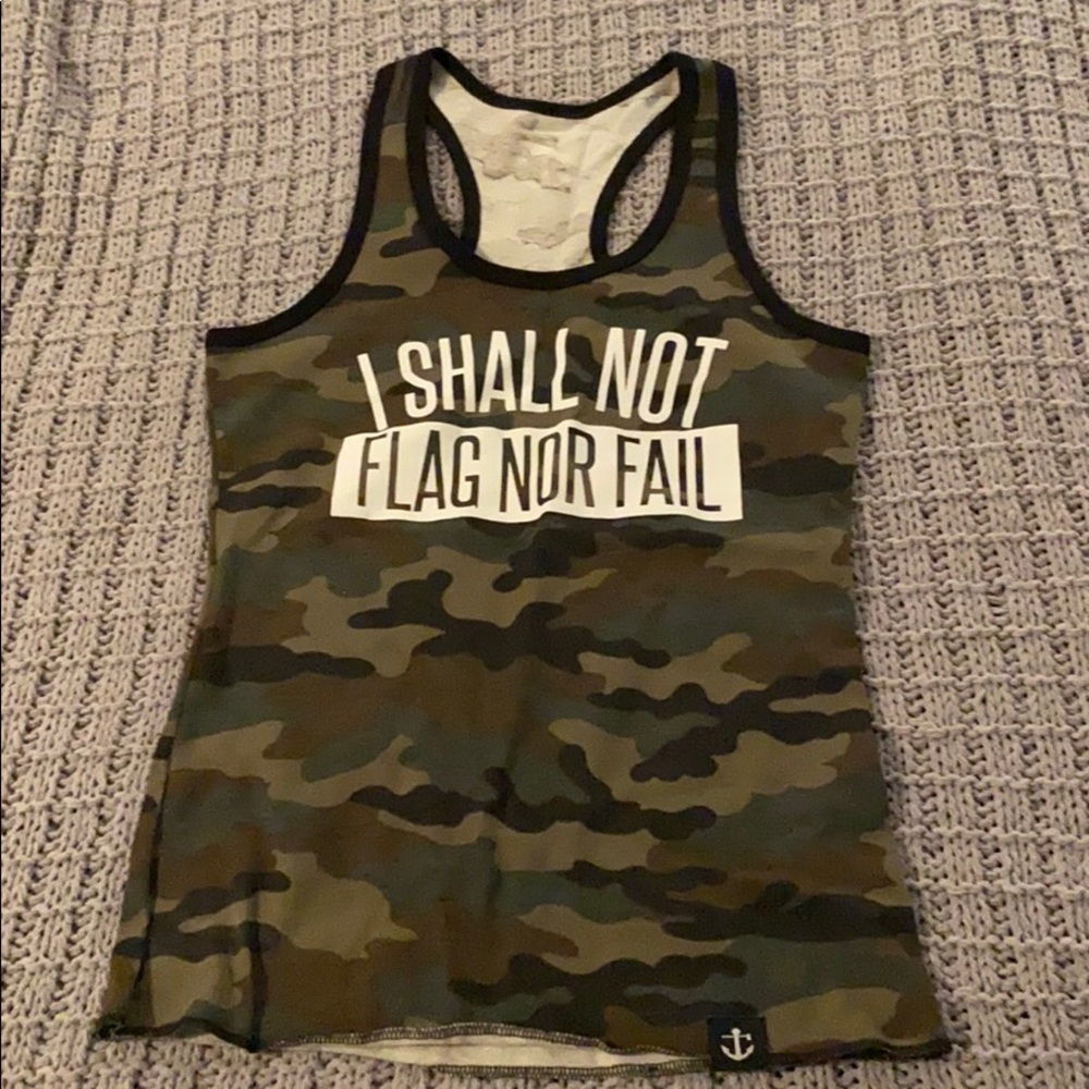 Flag not fail camo tank